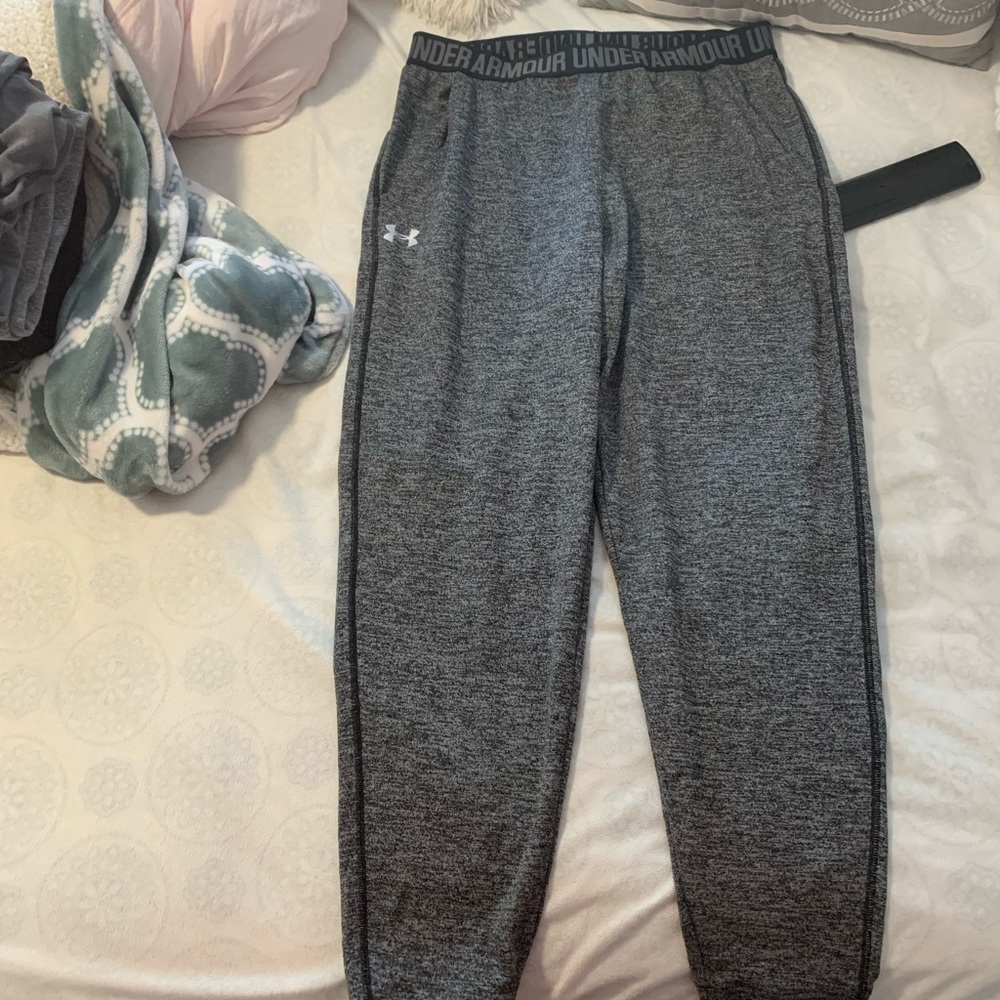 grey marled under armour joggers